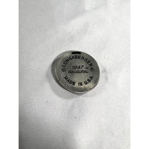 1997 Longaberger Inaugural Eagle Pewter Round Tie-on Vintage - Picture 3 of 3